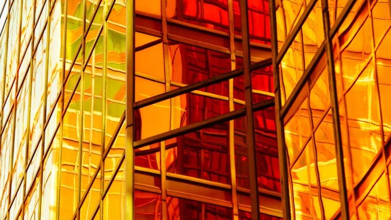 0374 Orange building PPT Wide 767 x 431