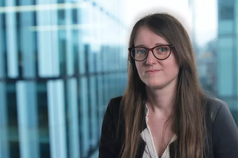 200 x 200px Crista Motta