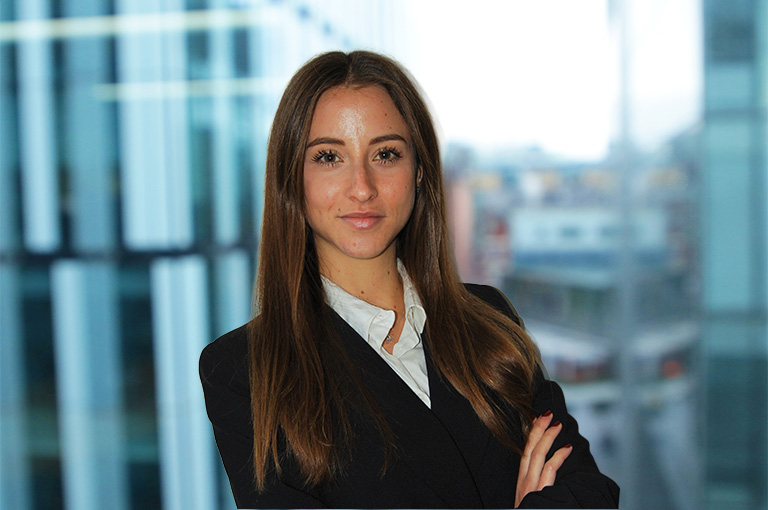 768 x 510px Arianna Rizz