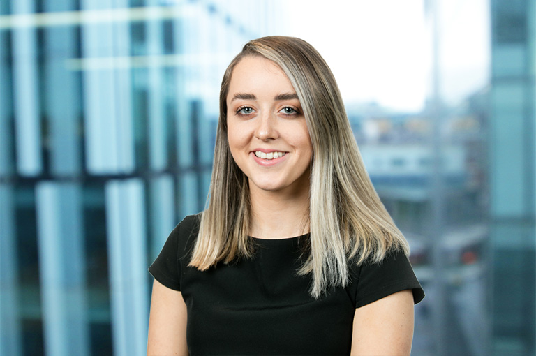 768 x 510px Hannah Walker