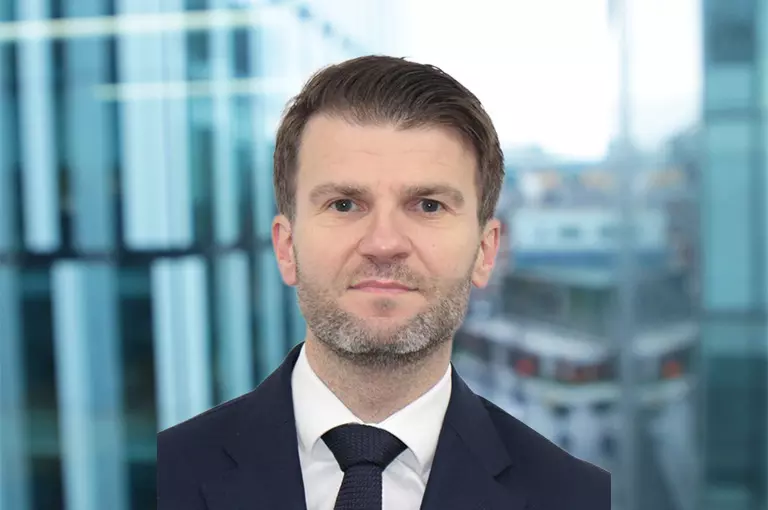 768 x 510 pxJonathan Eva 1