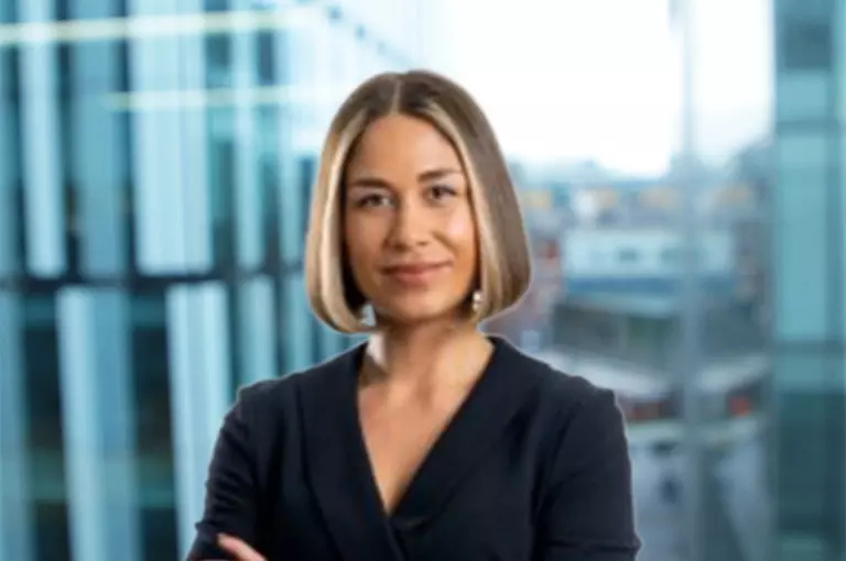 768 x 510pxPhoebe Gunpu