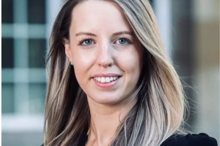 Felicity Cinnamon 768x510