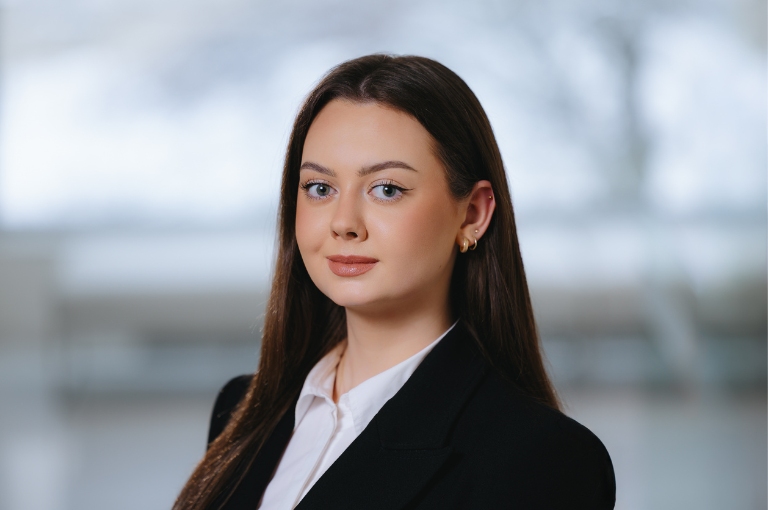 Frieda Julia 768x510