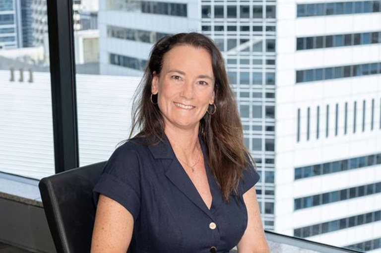 Renee Wright 768 x 510px