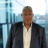 200 x 200px Chris Dunn2