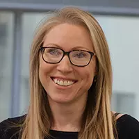 Caroline Calder 200x200