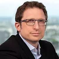 Elliott Bromley 200x200