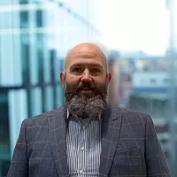 Lee Bartrop 200 x 200px new